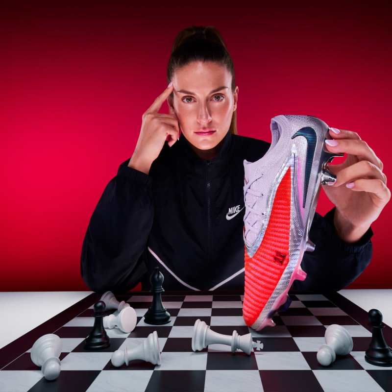 ALEXIA PUTELLAS: da campionessa di calcio a simbolo globale dello sport&nbsp;femminile